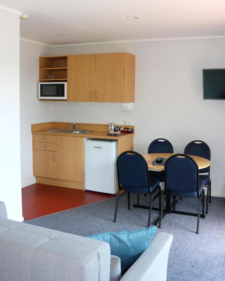 Adventure Lodge And Motels And Tongariro Crossing Track Transport National Park Eksteriør bilde
