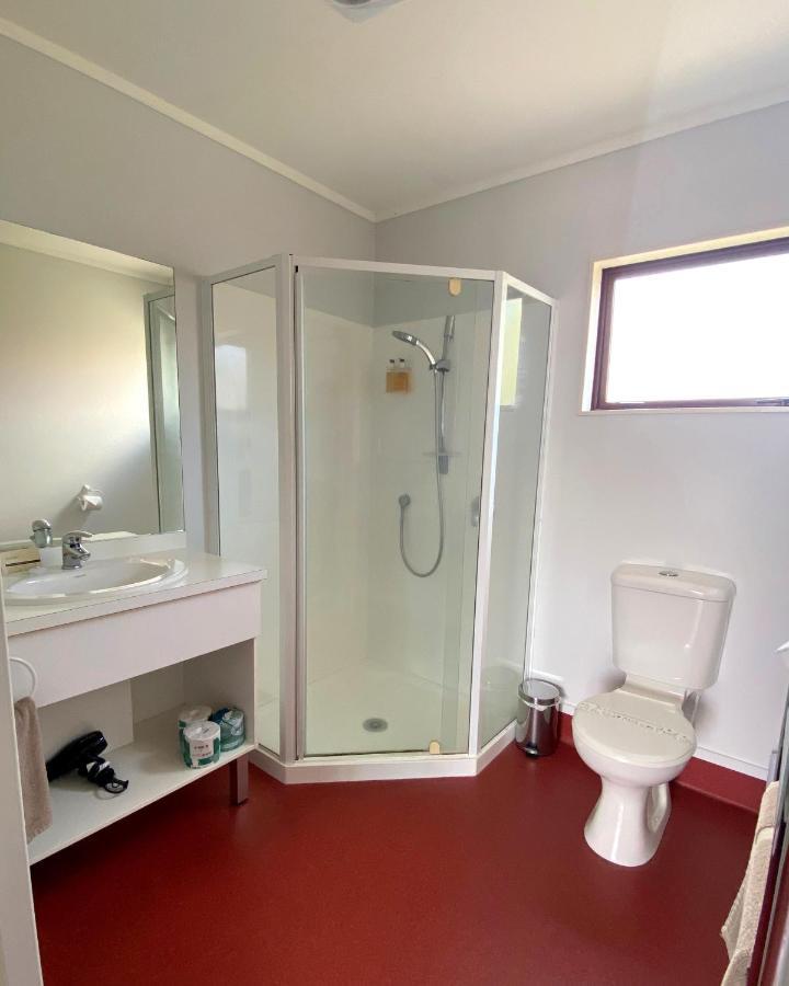 Adventure Lodge And Motels And Tongariro Crossing Track Transport National Park Eksteriør bilde