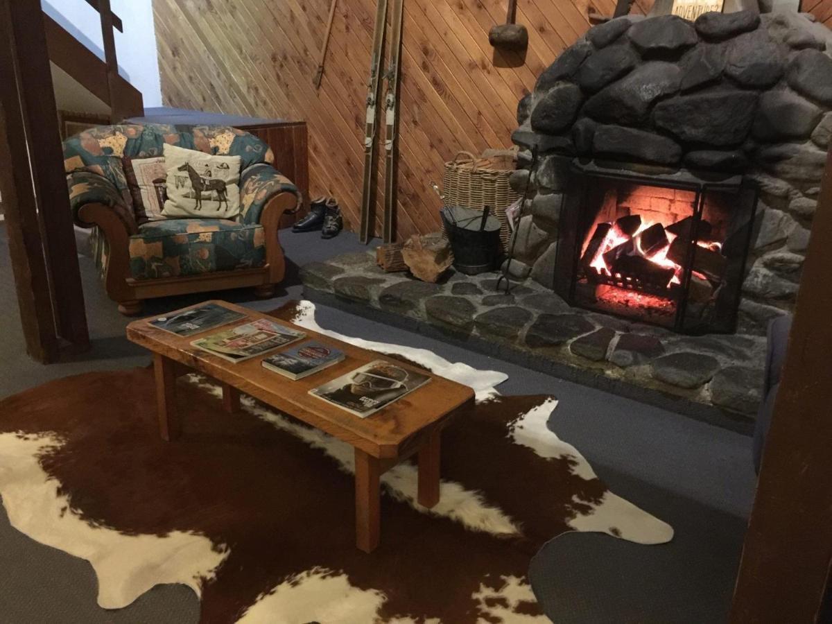 Adventure Lodge And Motels And Tongariro Crossing Track Transport National Park Eksteriør bilde