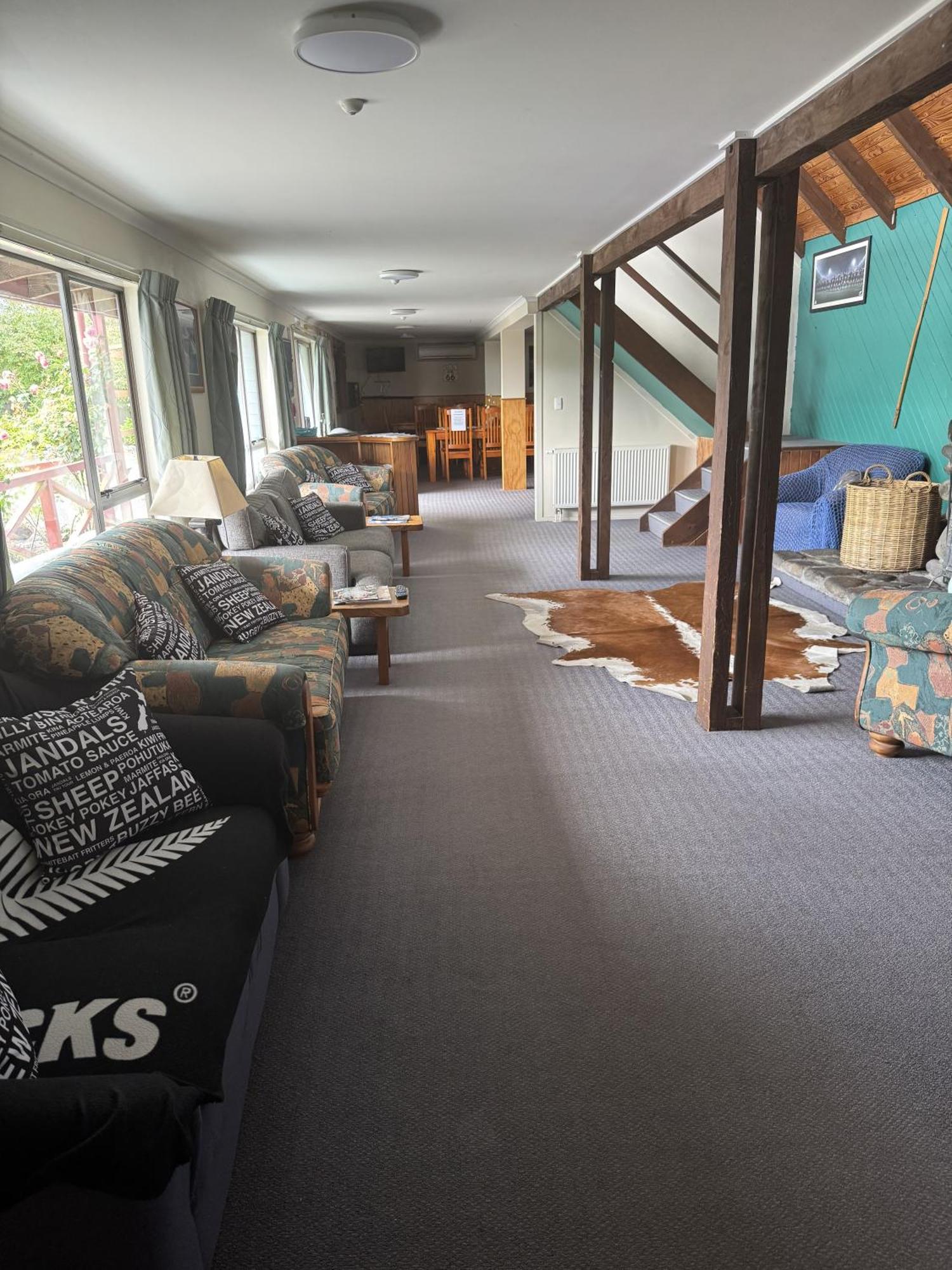 Adventure Lodge And Motels And Tongariro Crossing Track Transport National Park Eksteriør bilde